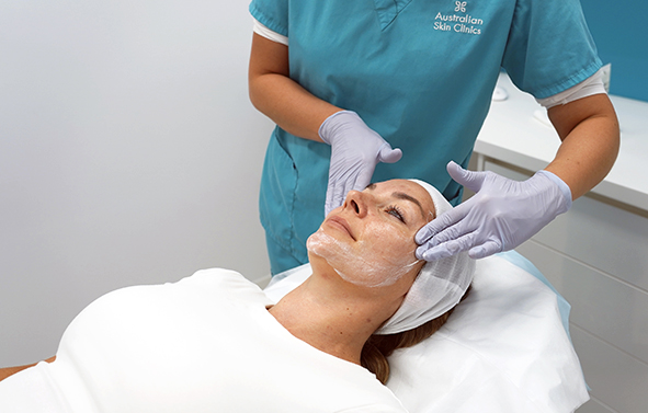 Medi facial treatment - Instant Refresh